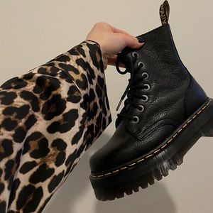 dr. martens jadon pisa leather- size 6